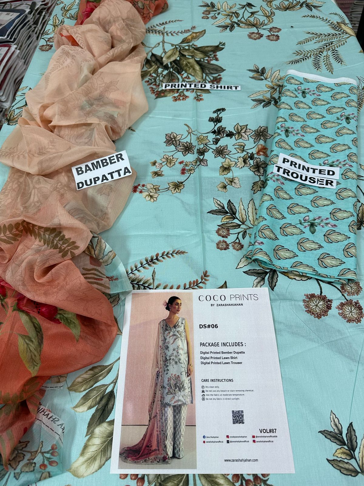 VOL 87 | DS 06 | DIGITAL PRINTED LAWN 3PC BEMBER DUPATTA