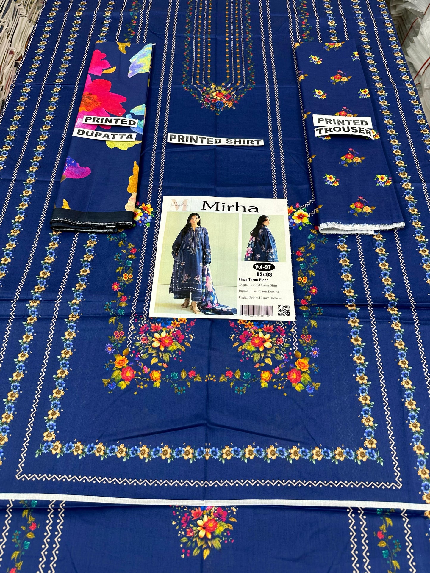 VOL 97 | DS 03 | DIGITAL PRINTED LAWN 3PC LAWN DUPATTA