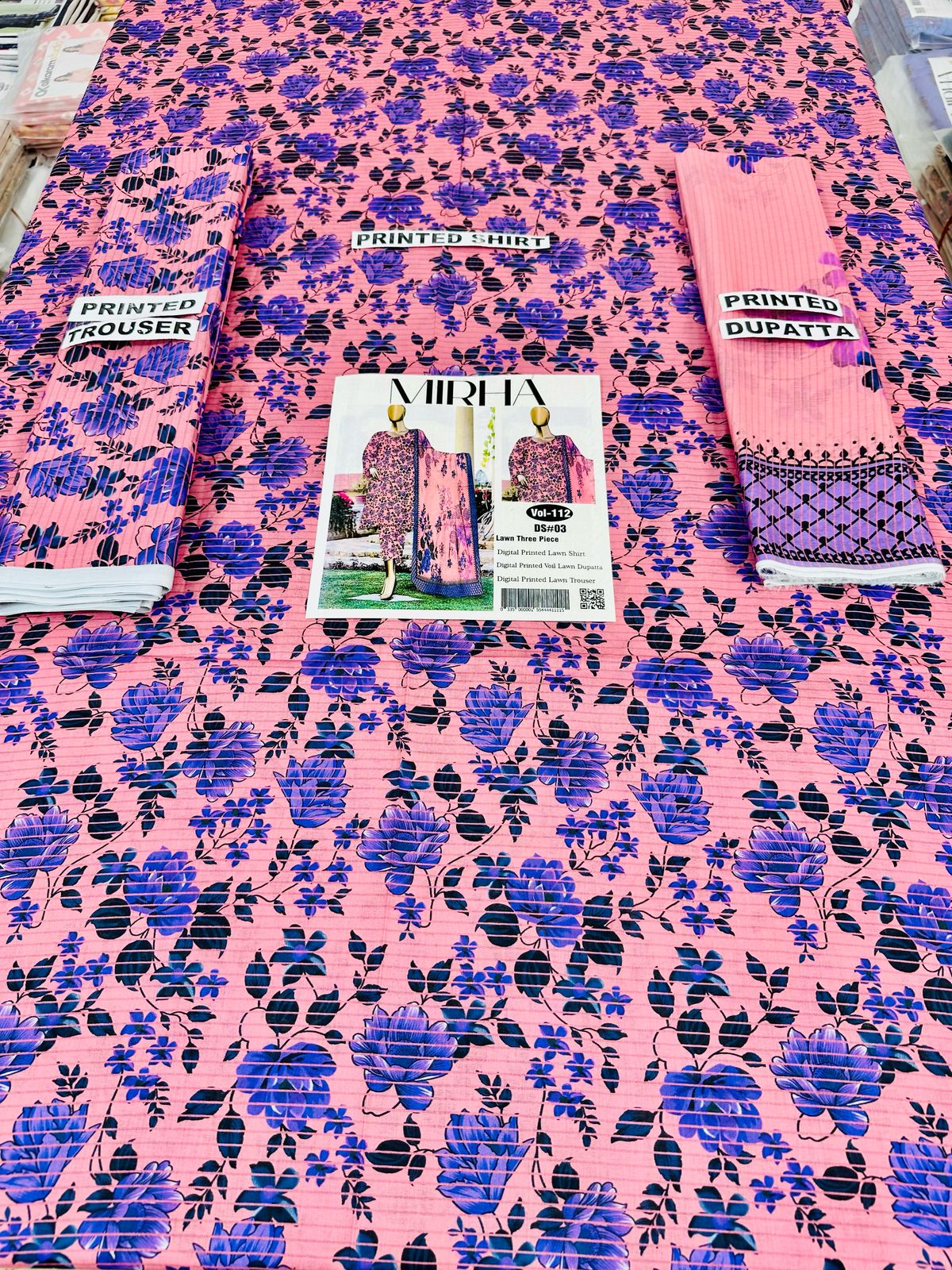 VOL 112 | DS 03 | DIGITAL PRINTED LAWN 3PC VOIL LAWN DUPATTA
