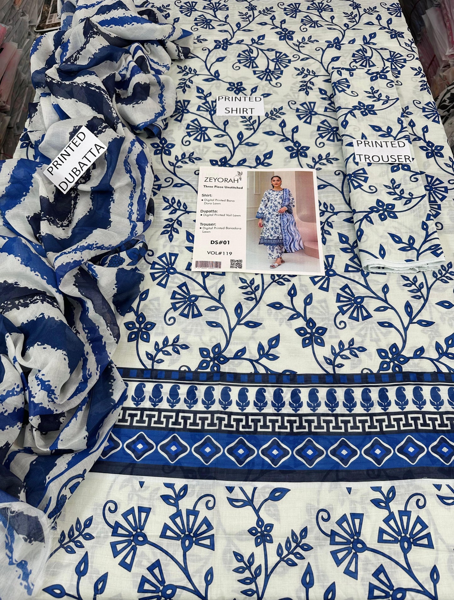 VOL 119 | DS 01 | DIGITAL PRINTED BANADORA LAWN 3PC VOIL LAWN DUPATTA
