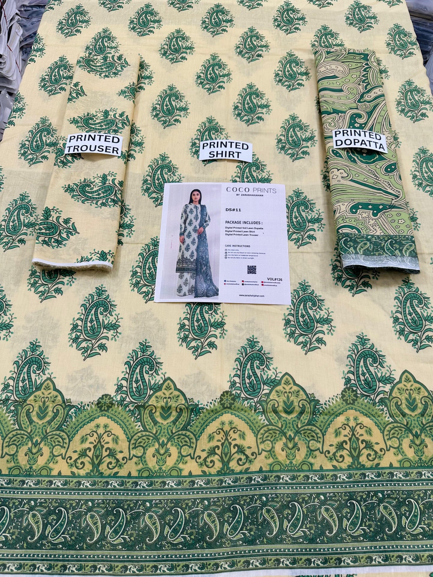 VOL 126 | DS 11 | DIGITAL PRINTED LAWN 3PC VOIL LAWN DUPATTA