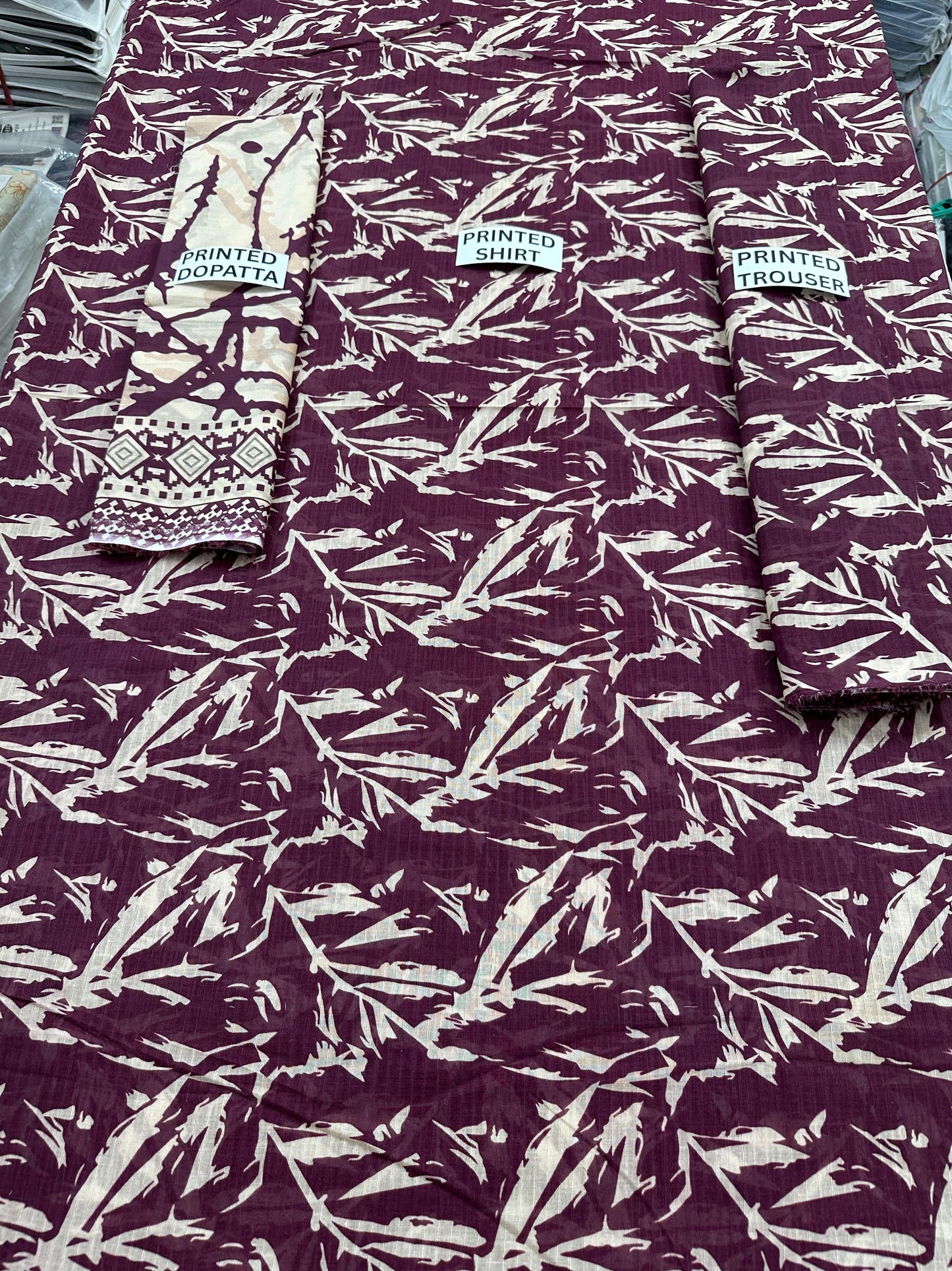 VOL 127 | DS 01 | DIGITAL PRINTED BANADORA LAWN 3PC VOIL LAWN DUPATTA