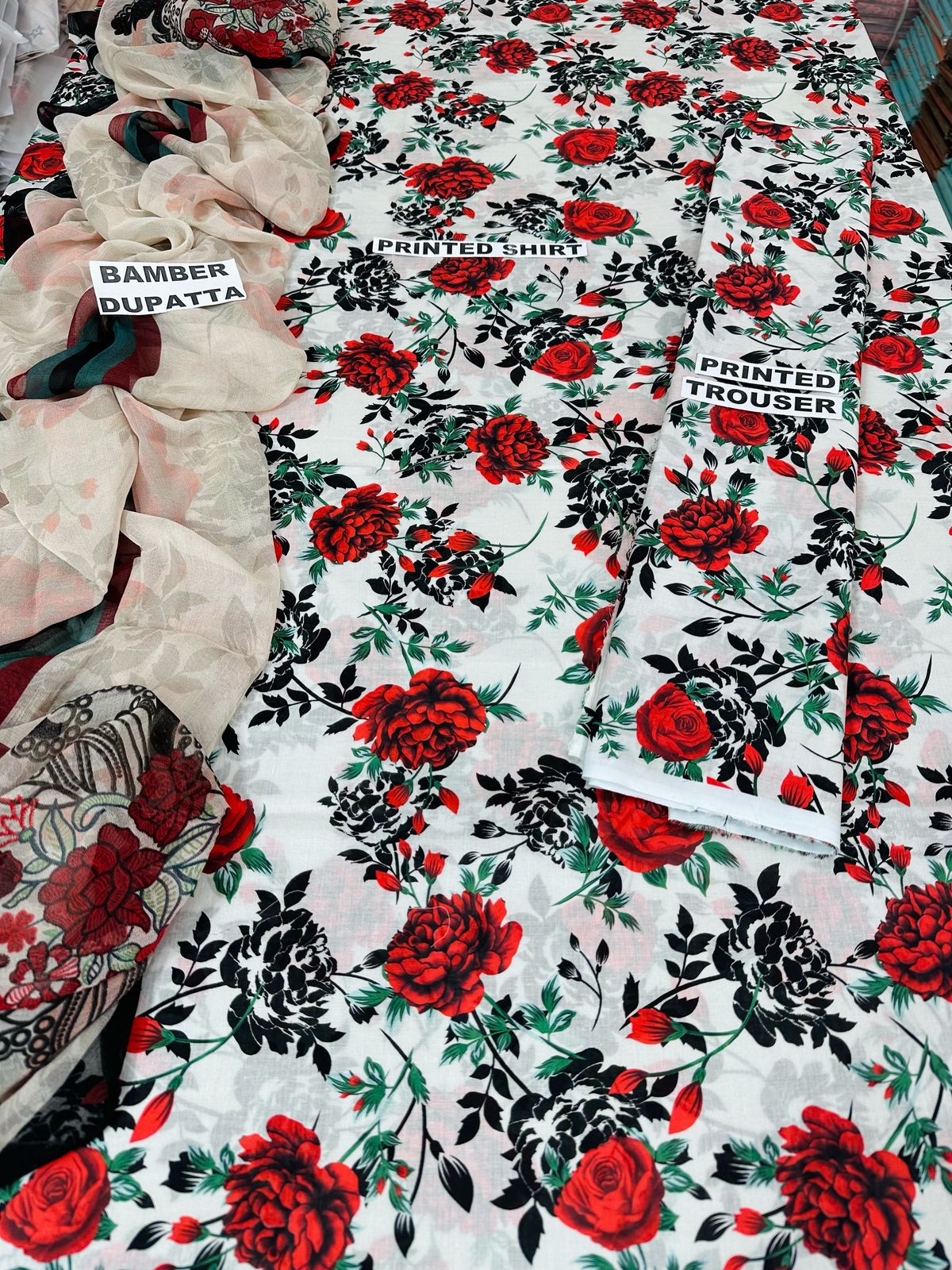 VOL 84 | DS 02 | DIGITAL PRINTED LAWN 3PC BAMBER DUPATTA