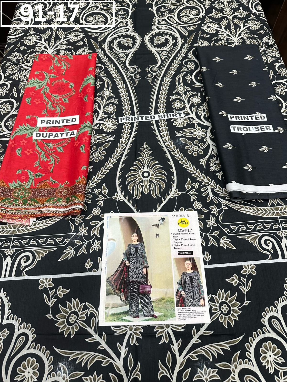 VOL 91 | DS 17 | DIGITAL PRINTED LAWN 3PC LAWN DUPATTA